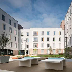 Stylish 3 Bedroom And Private Bedrooms At Dorset Point In Centre Appartamento