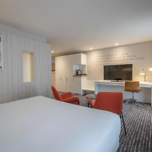 מלון The Morrison Dublin, Curio Collection By Hilton, דבלין